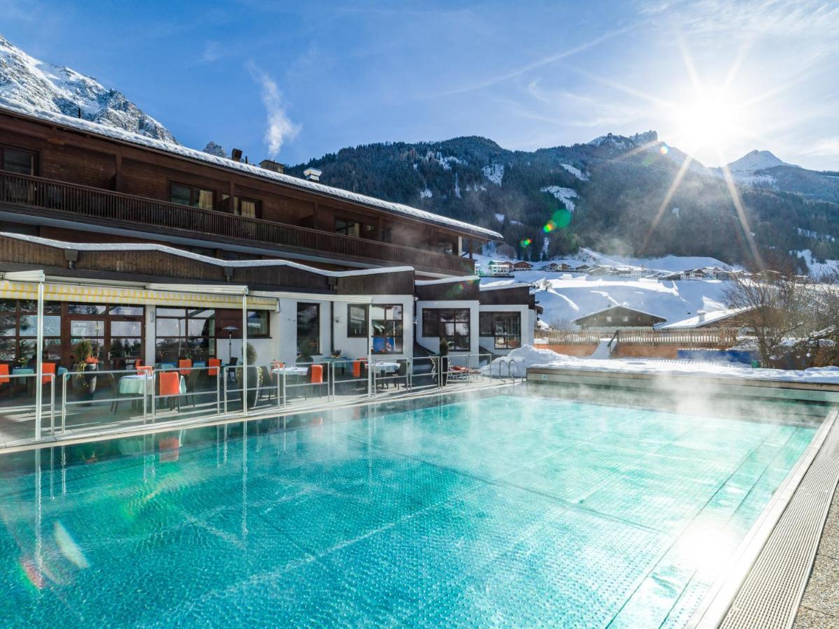 Happy Stubai Hotel Neustift im Stubaital Exterior foto
